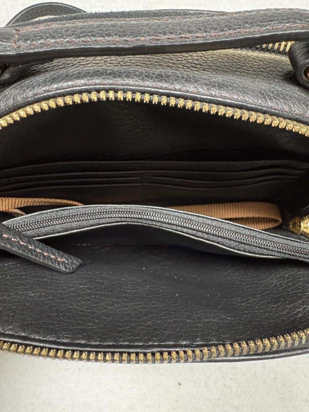 Dooney & Bourke Ambler Double Zip Top Handle Crossbody Shoulder Camera Bag Chic - Picture 11 of 13